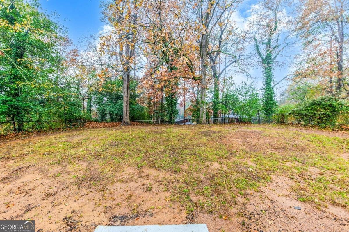 2899 Gresham Road Atlanta - 32