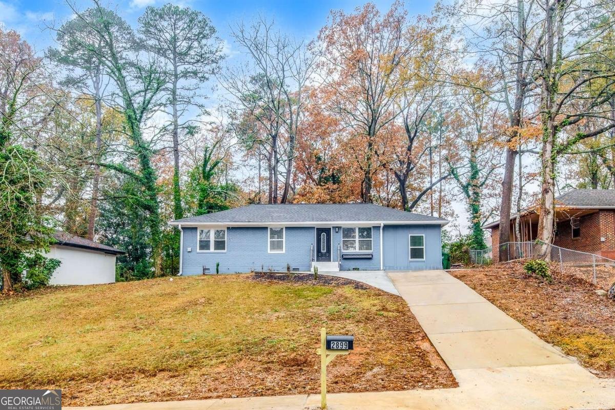 2899 Gresham Road Atlanta - 4