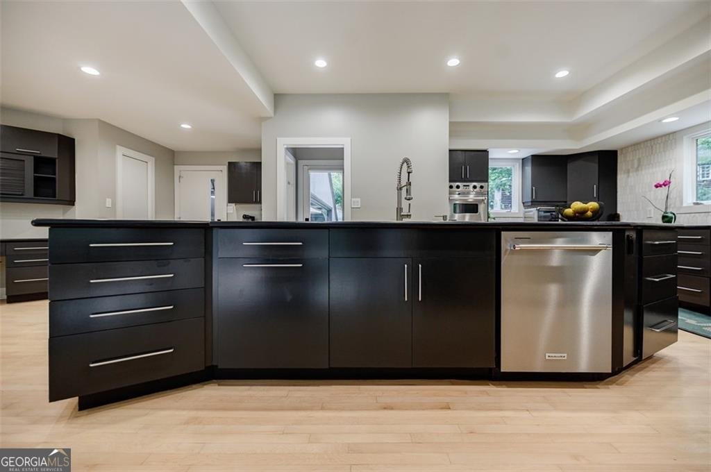 1510 Chevron Drive Sandy Springs - 16
