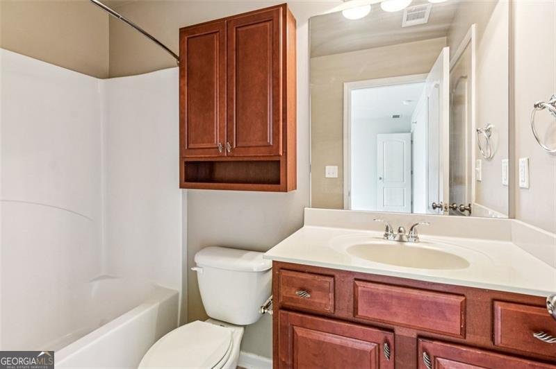 2428 Fisk Falls Drive Braselton - 33