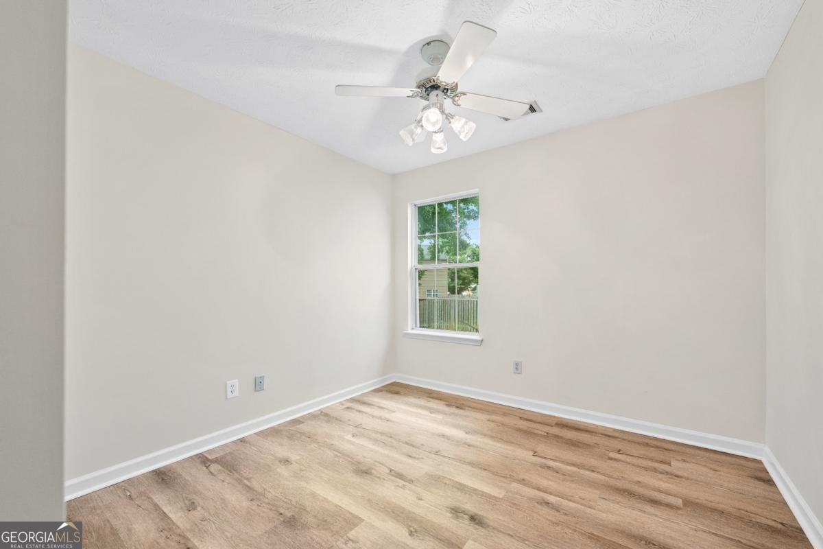 910 Laurel Cove Drive Snellville - 22