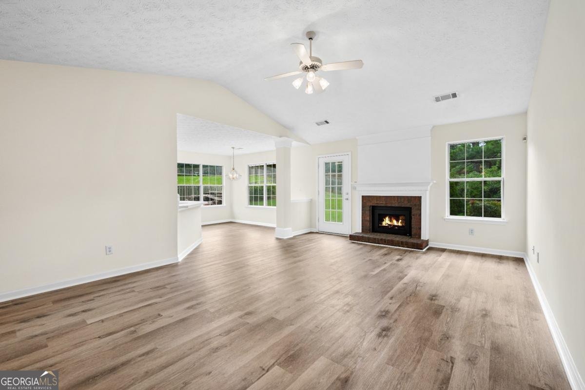 910 Laurel Cove Drive Snellville - 7