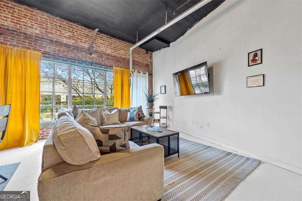 881 Memorial Drive Atlanta - 14