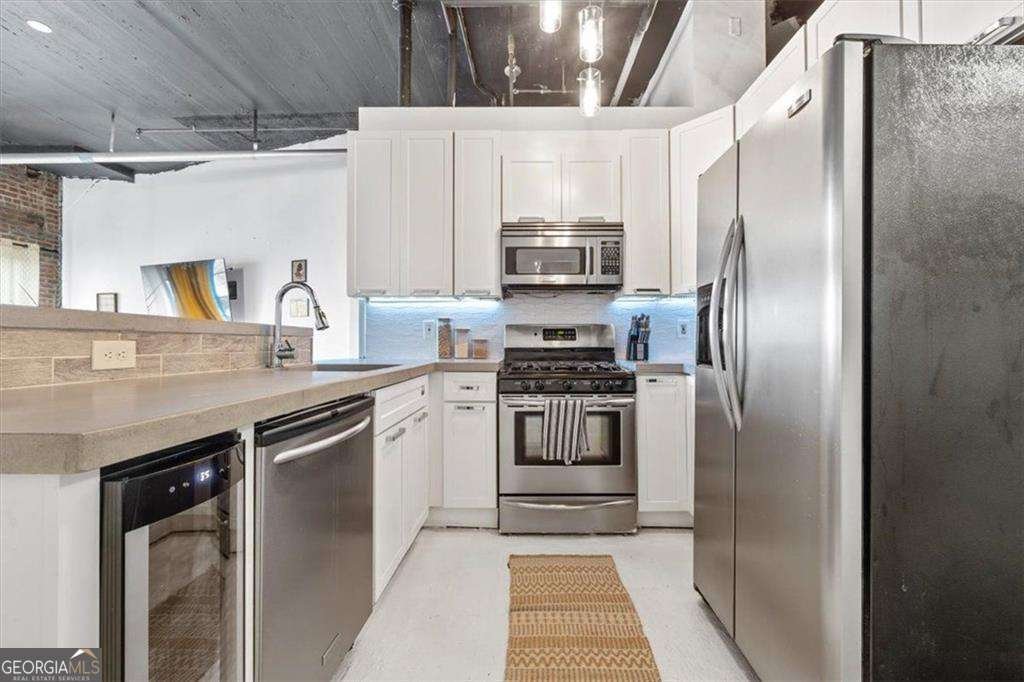 881 Memorial Drive Atlanta - 8