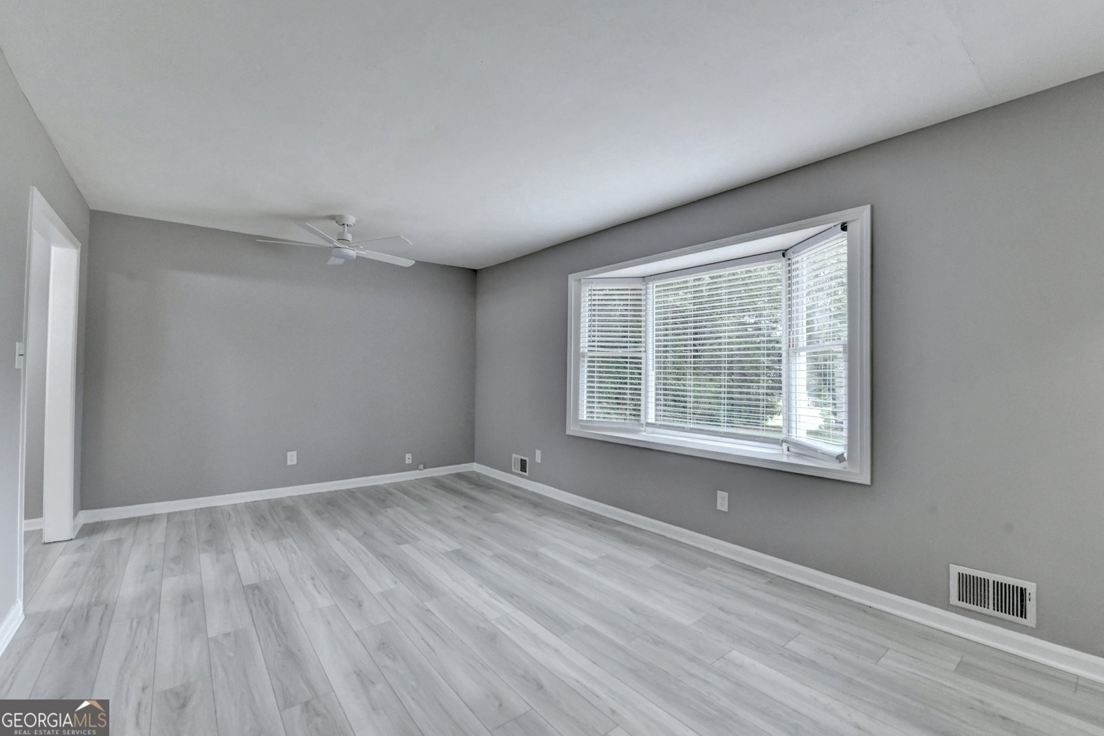 1094 Amber Ridge Lilburn - 27