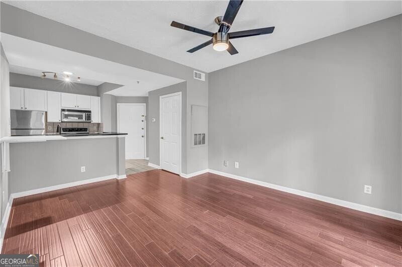1250 Parkwood Circle Atlanta - 12