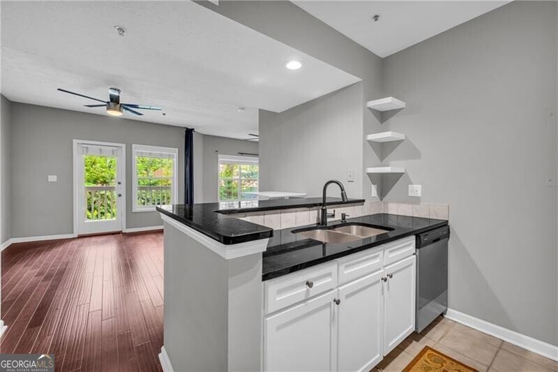 1250 Parkwood Circle Atlanta - 7