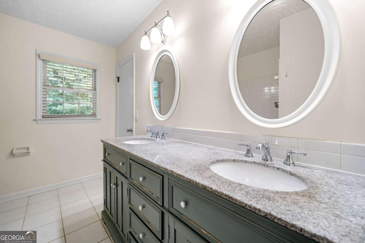 4062 Plantation Drive Marietta - 24