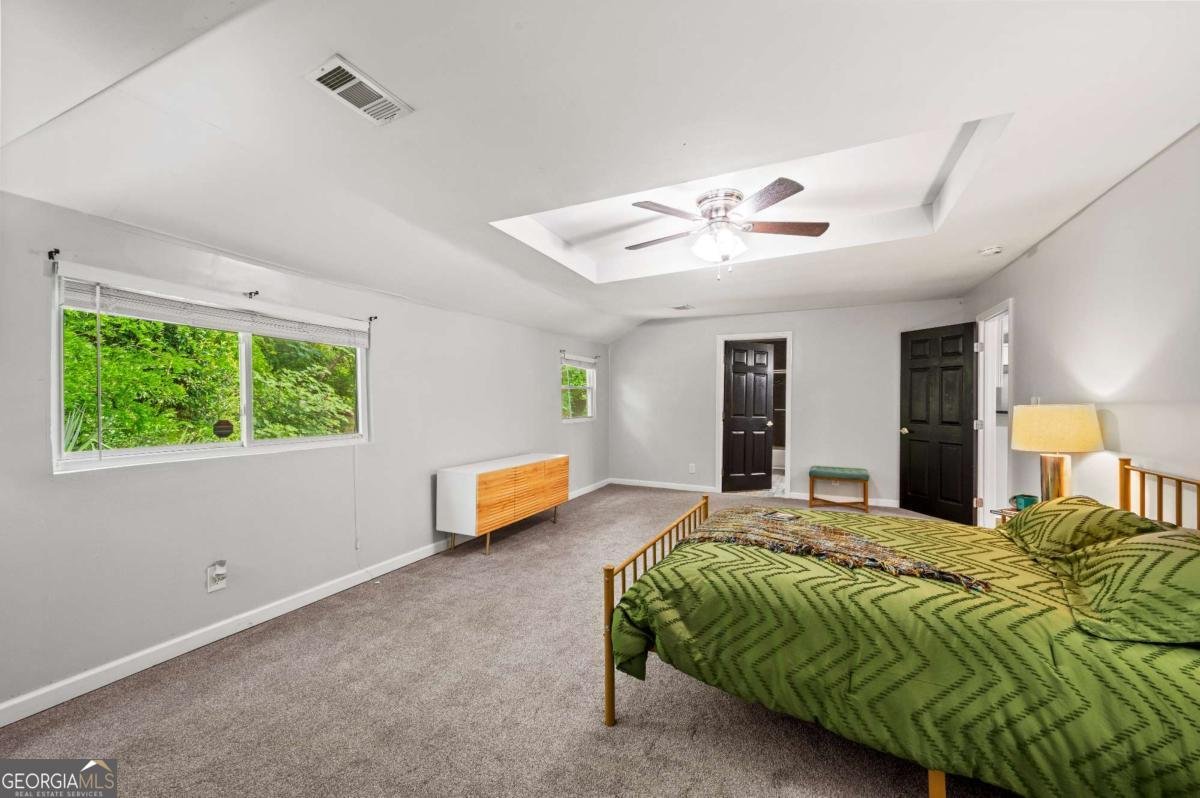 240 Lake Drive Atlanta - 10