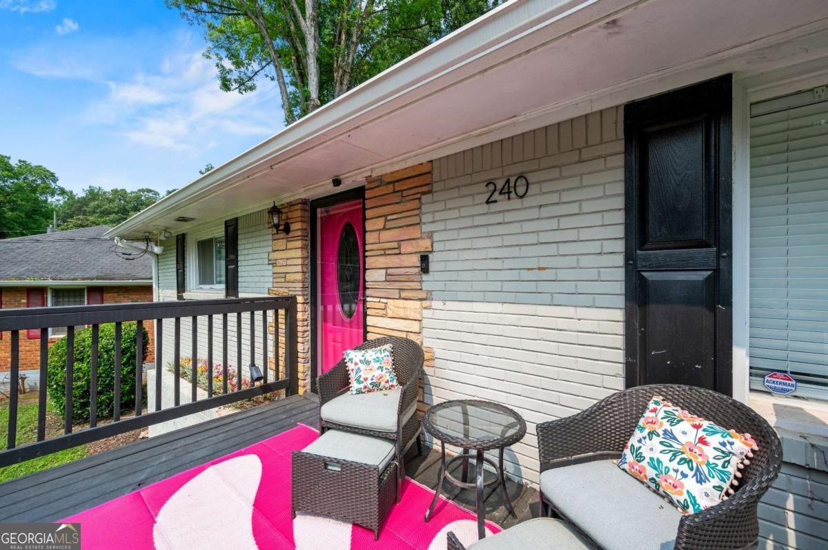 240 Lake Drive Atlanta - 2
