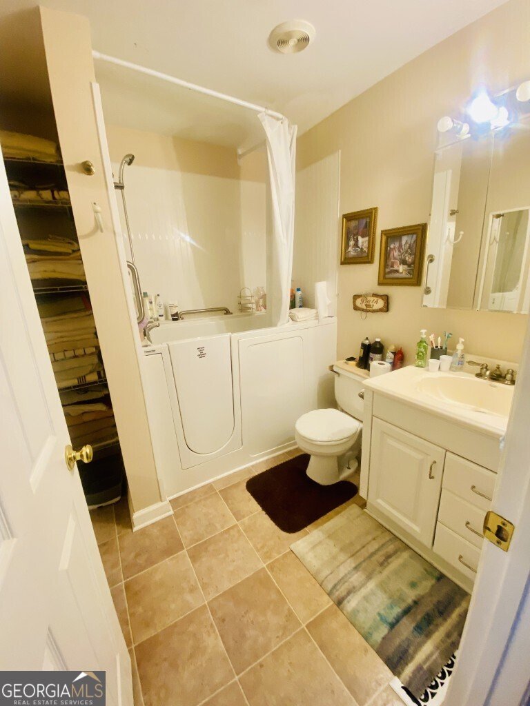 2557 Bartley Road Lagrange - 9