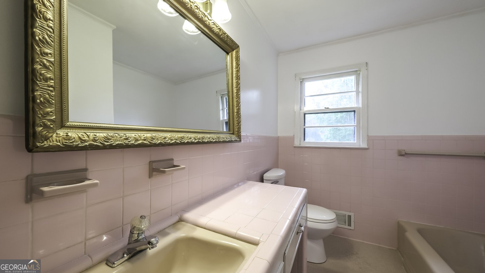 101 Lakeshore Drive Carrollton - 40