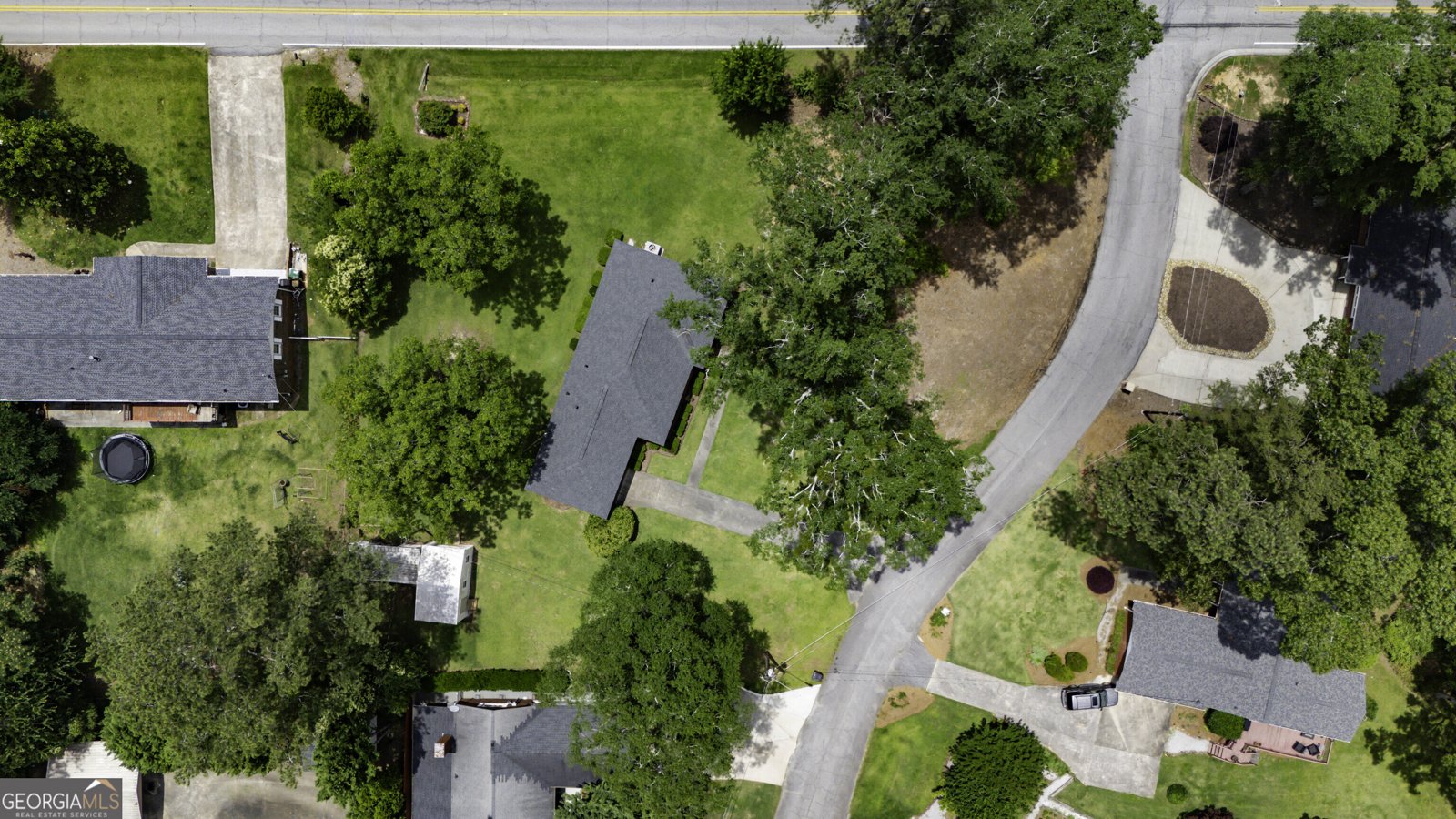 101 Lakeshore Drive Carrollton - 45