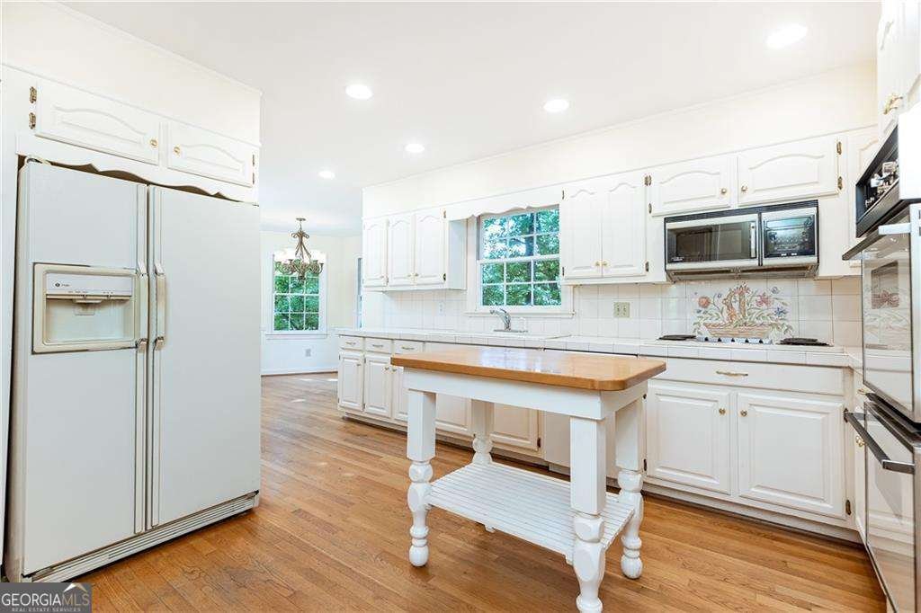 5287 Vernon Lake Drive Atlanta - 18