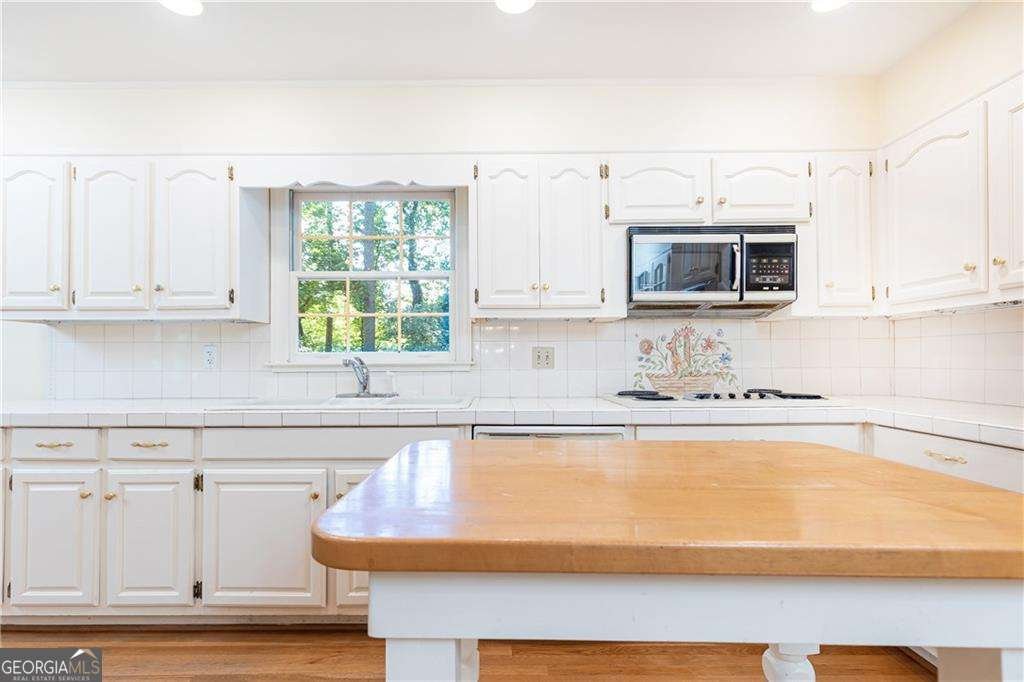 5287 Vernon Lake Drive Atlanta - 21