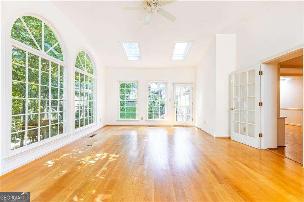 5287 Vernon Lake Drive Atlanta - 27