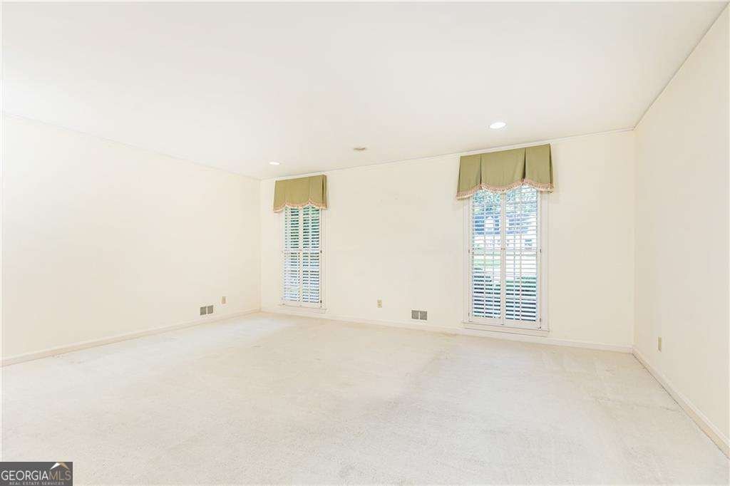 5287 Vernon Lake Drive Atlanta - 35
