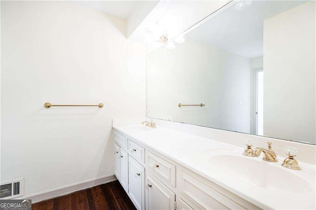 5287 Vernon Lake Drive Atlanta - 42