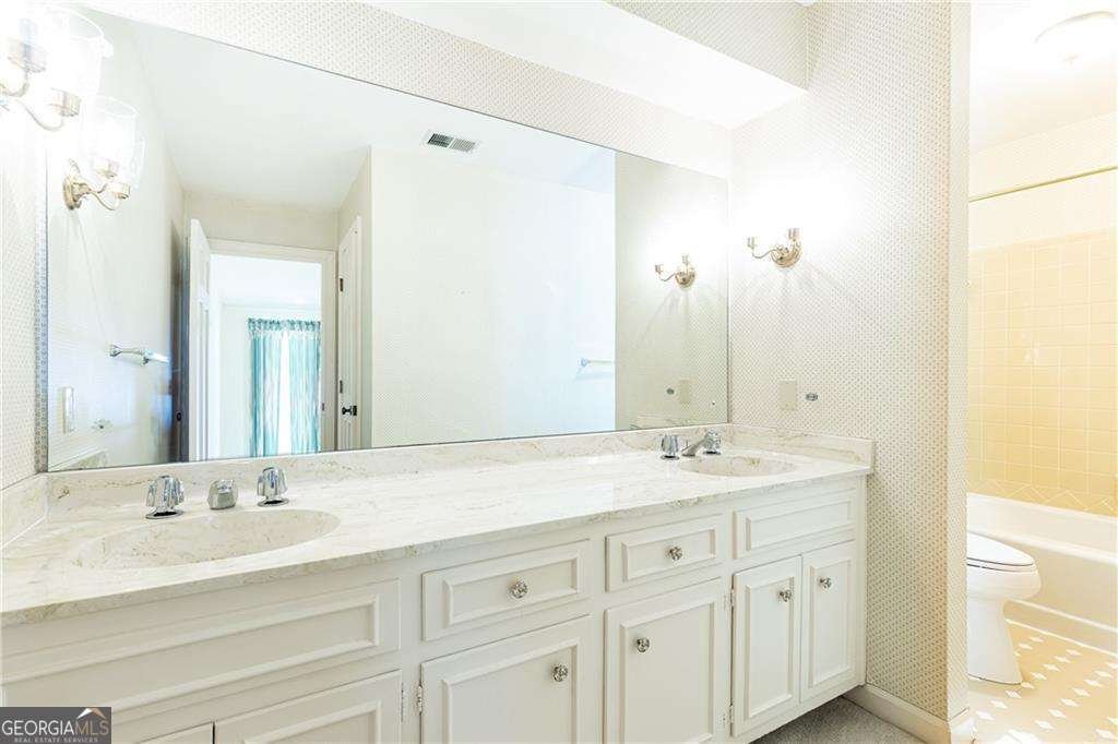 5287 Vernon Lake Drive Atlanta - 48