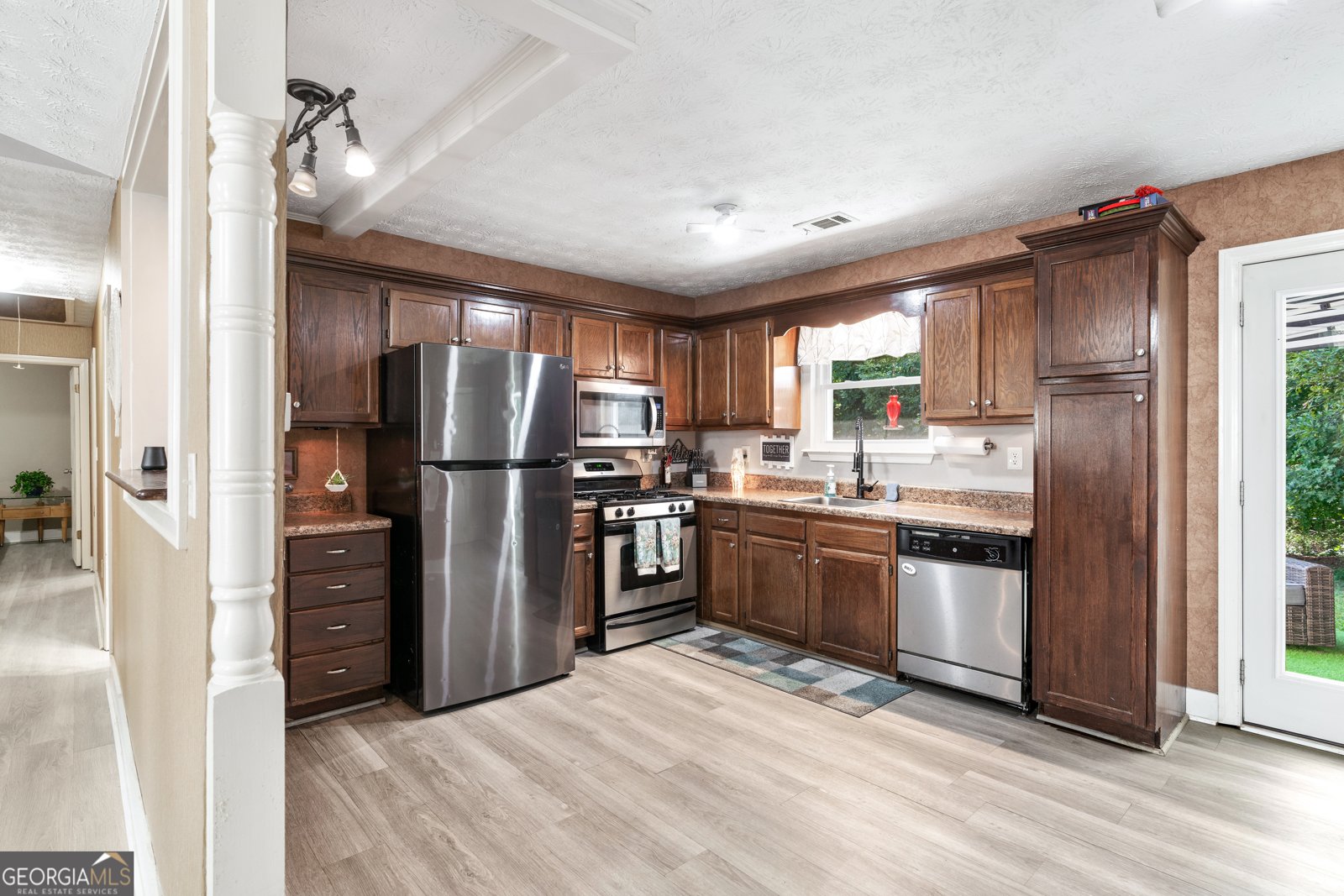 3385 HUNTINGTON Court Douglasville - 6