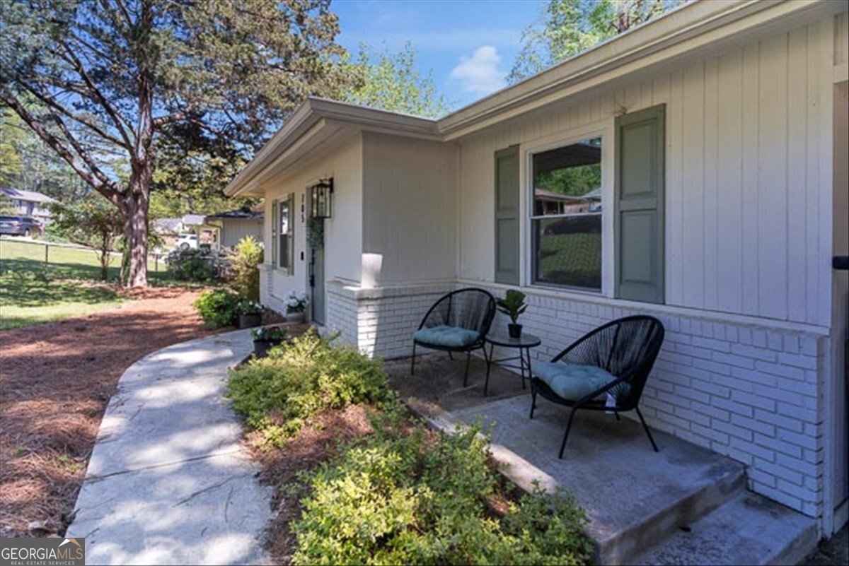 705 STEWART Circle Marietta - 2