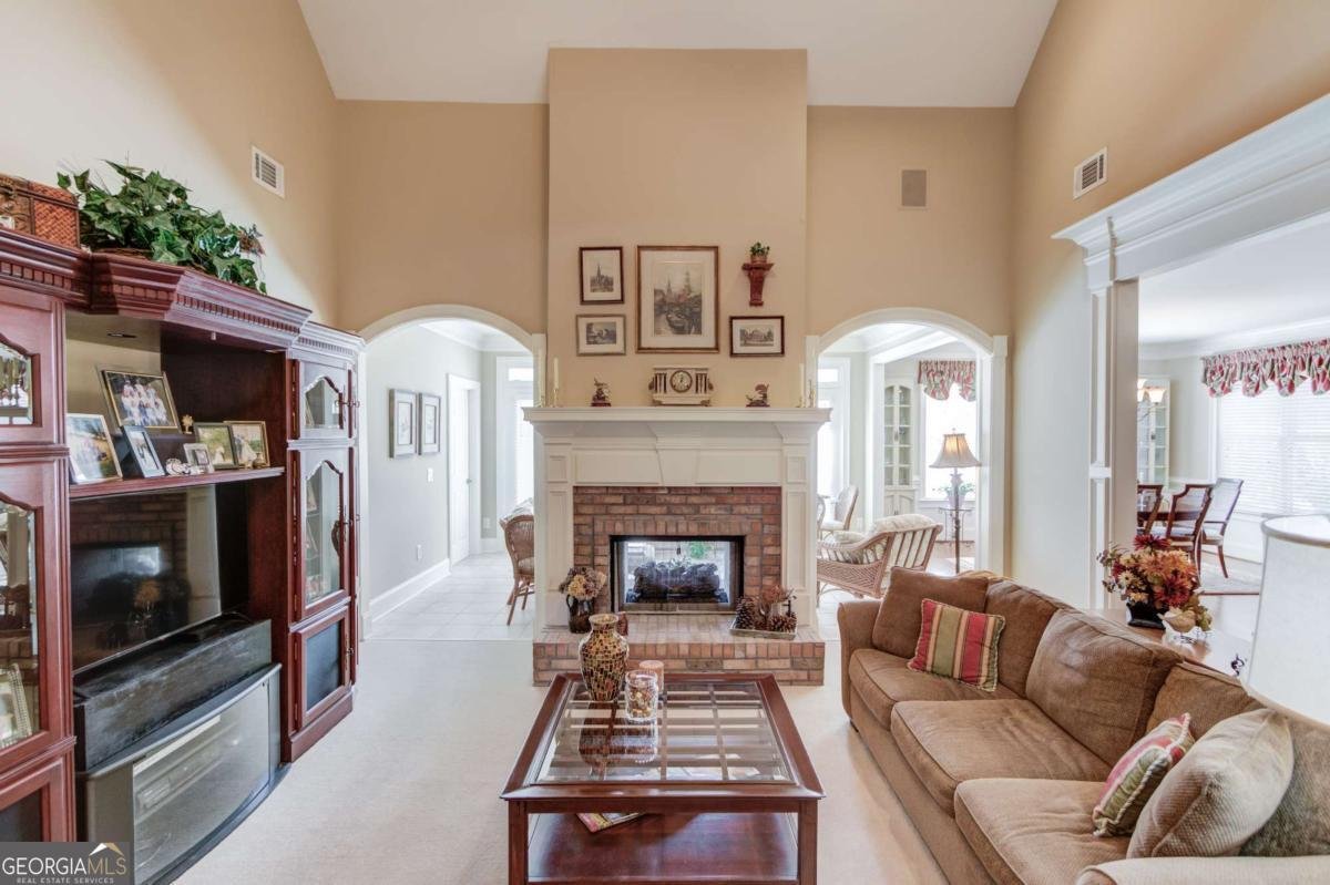 836 Windsor Place Court Grayson - 8