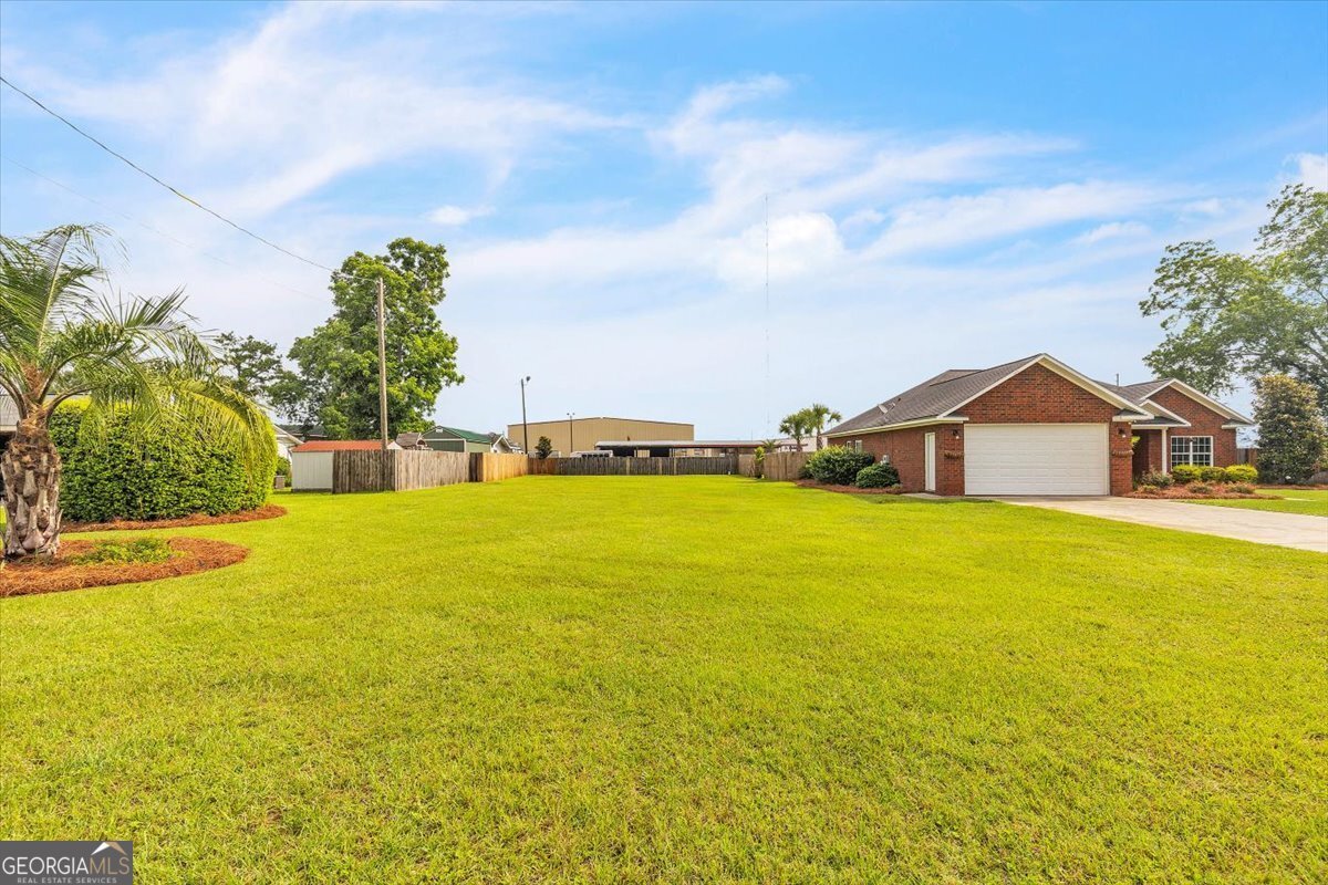 1212 Barnard Street Glennville - 32