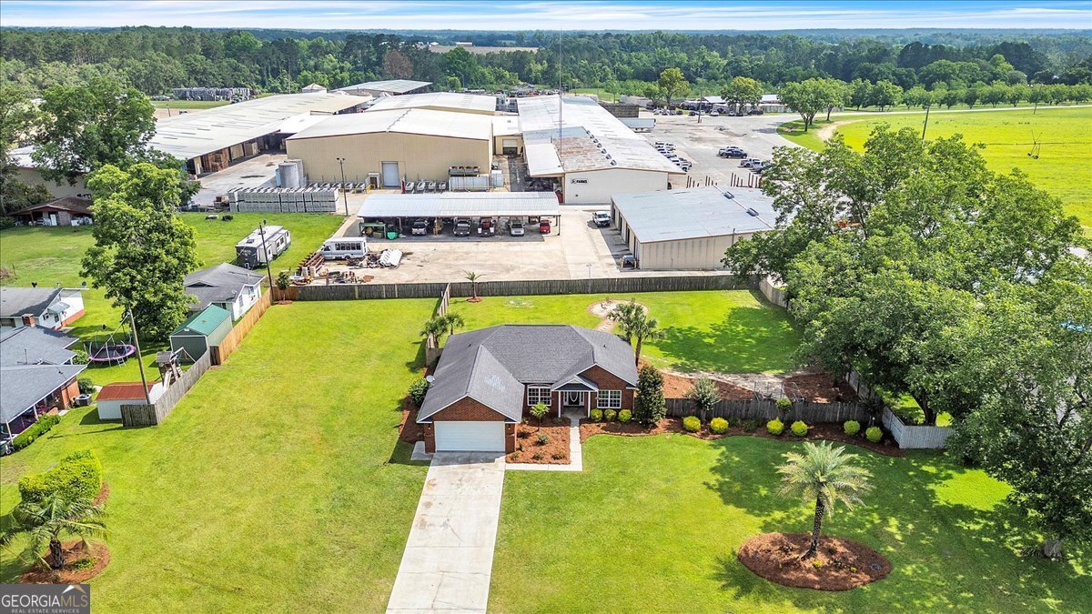 1212 Barnard Street Glennville - 37