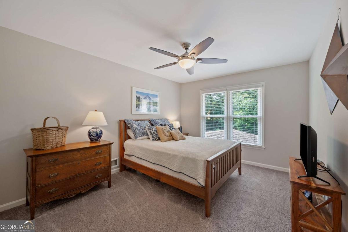 310 Medridge Drive Alpharetta - 33