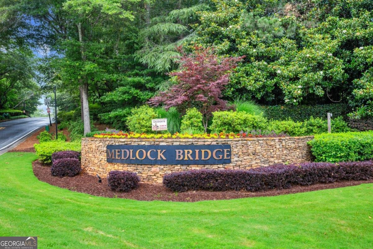 310 Medridge Drive Alpharetta - 51