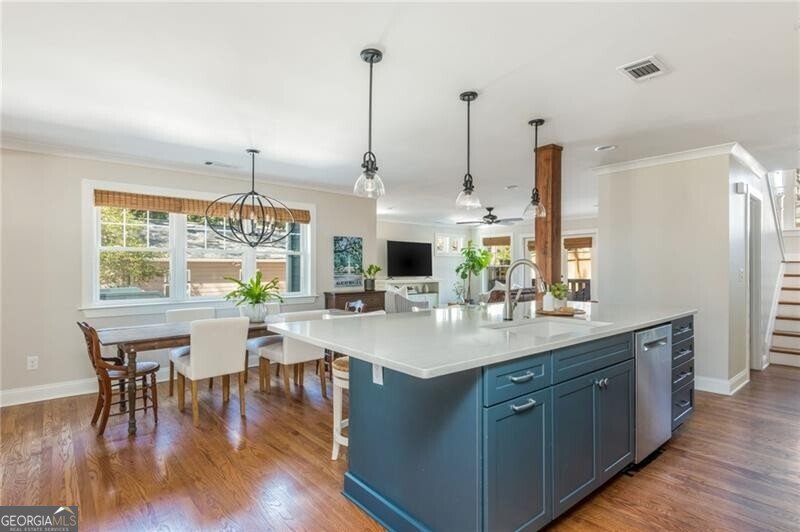 1555 Steele Drive Atlanta - 23