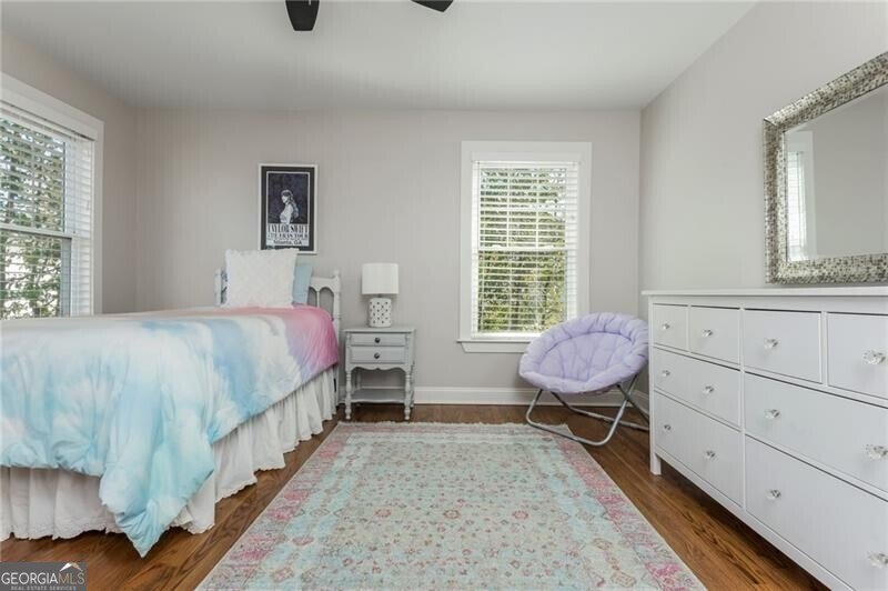 1555 Steele Drive Atlanta - 60