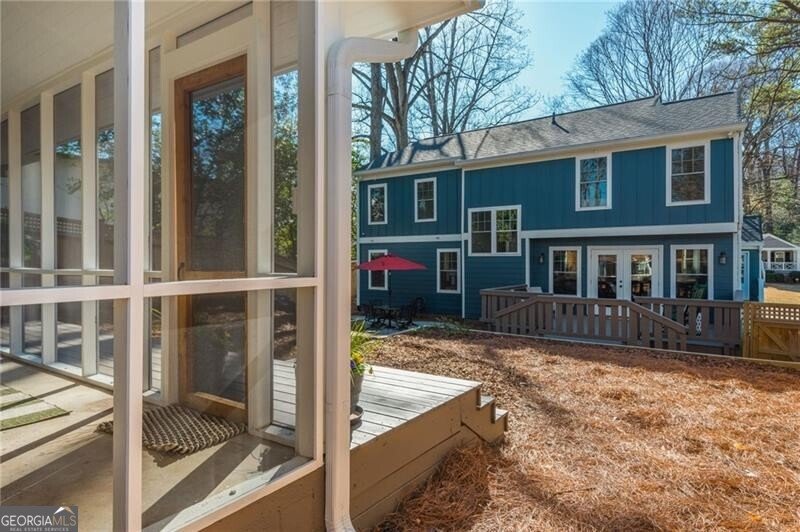 1555 Steele Drive Atlanta - 70