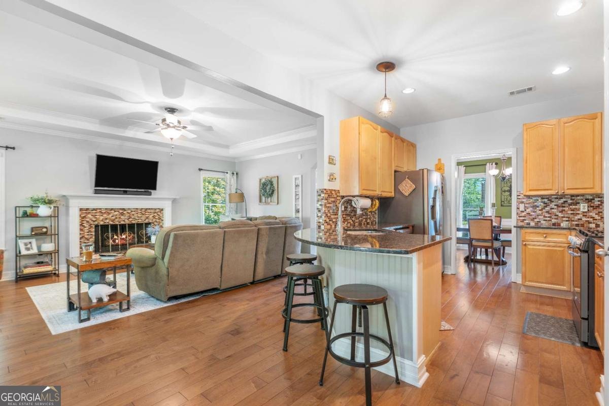 1945 Barrett Drive Cumming - 12