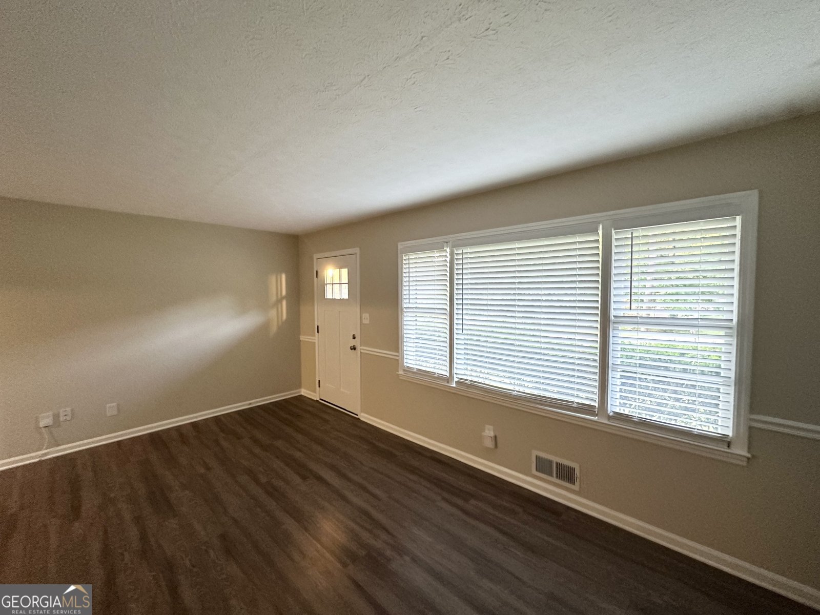 3403 Linda Drive Lithia Springs - 3
