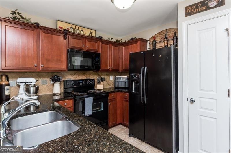 442 COLONIAL Walk Woodstock - 16