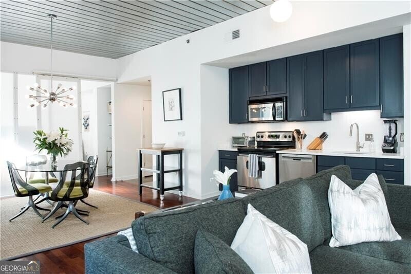 620 Glen Iris Drive Atlanta - 2
