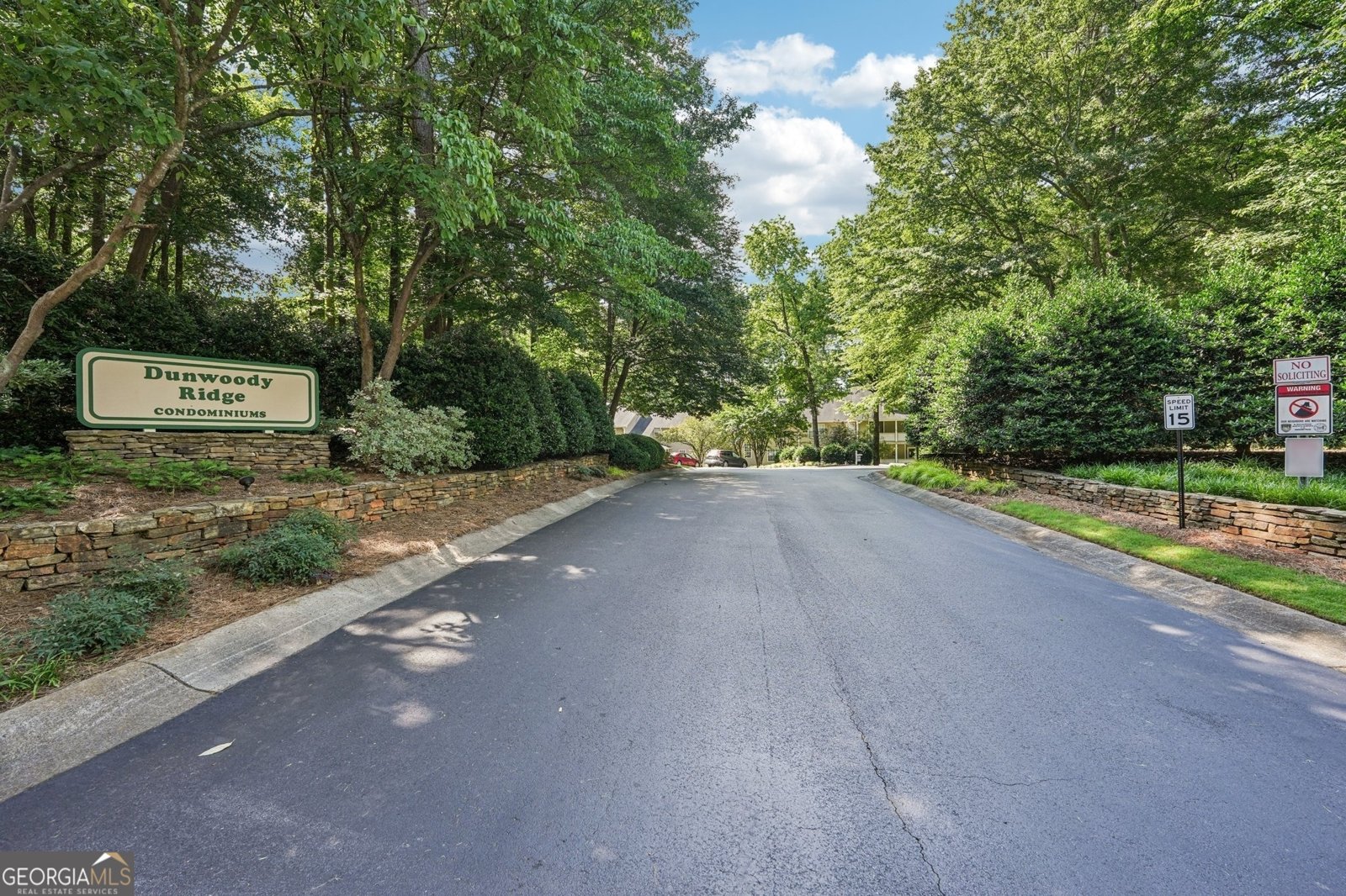 4467 Pineridge Circle Atlanta - 26