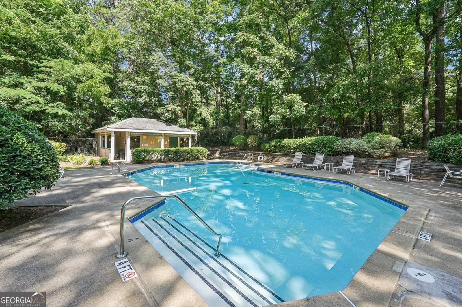 4467 Pineridge Circle Atlanta - 27