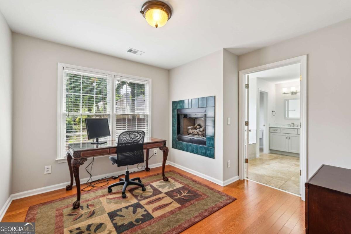 10300 Medridge Circle Johns Creek - 20