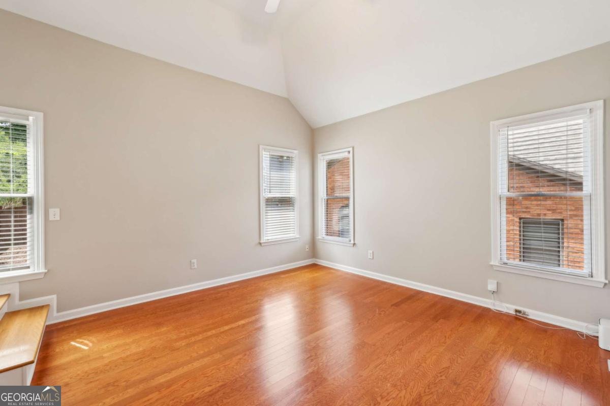 10300 Medridge Circle Johns Creek - 29
