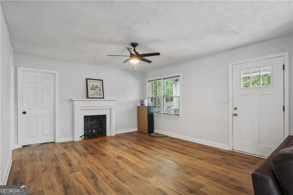 3006 DOGWOOD Drive Hapeville - 3