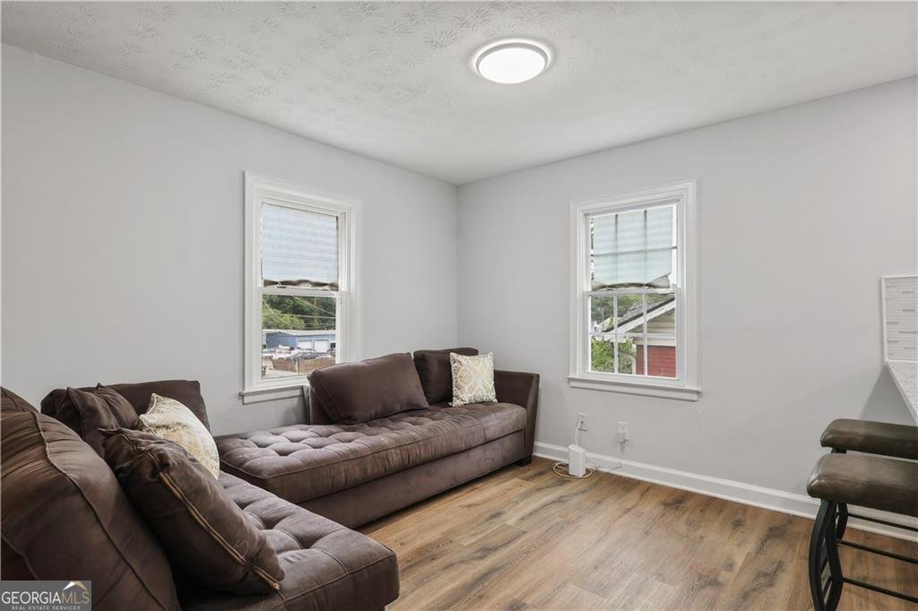 3006 DOGWOOD Drive Hapeville - 4