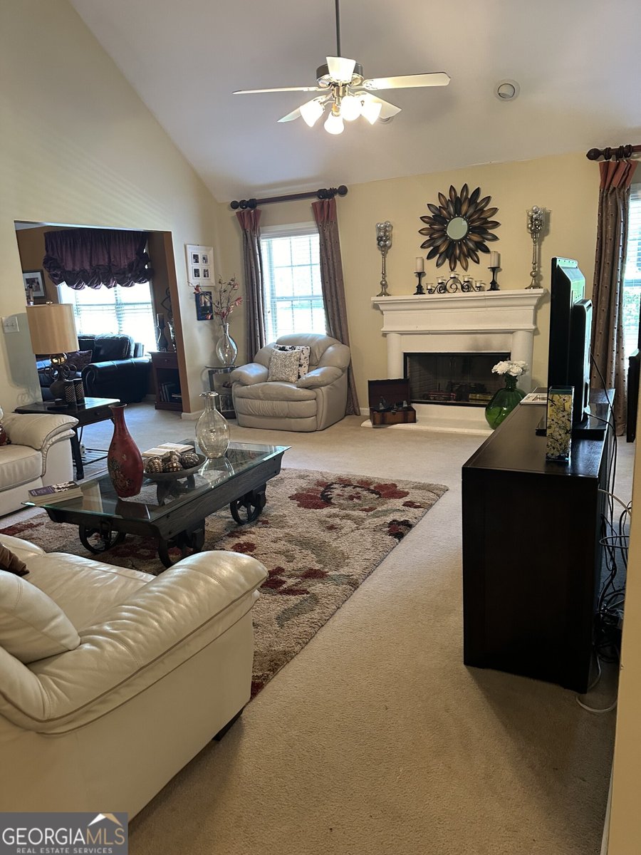 7946 GOSSAMER Drive Fairburn - 14