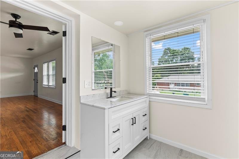 821 SPRINGVALLEY Drive Forest Park - 22