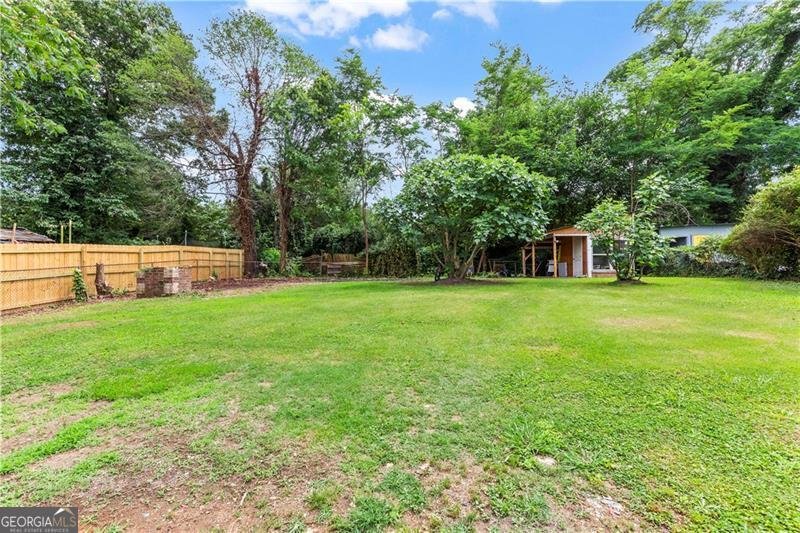 821 SPRINGVALLEY Drive Forest Park - 32
