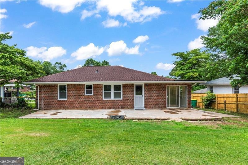 821 SPRINGVALLEY Drive Forest Park - 35