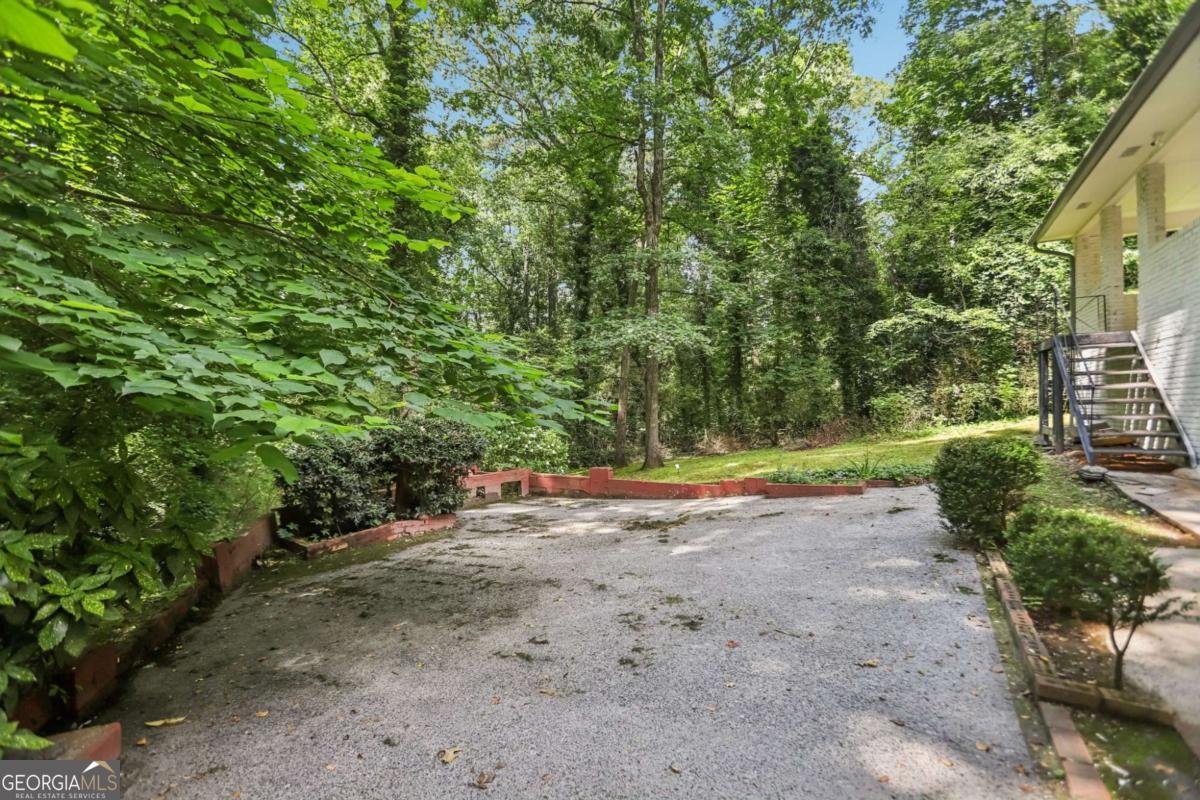 2436 Ovidia Circle Atlanta - 39
