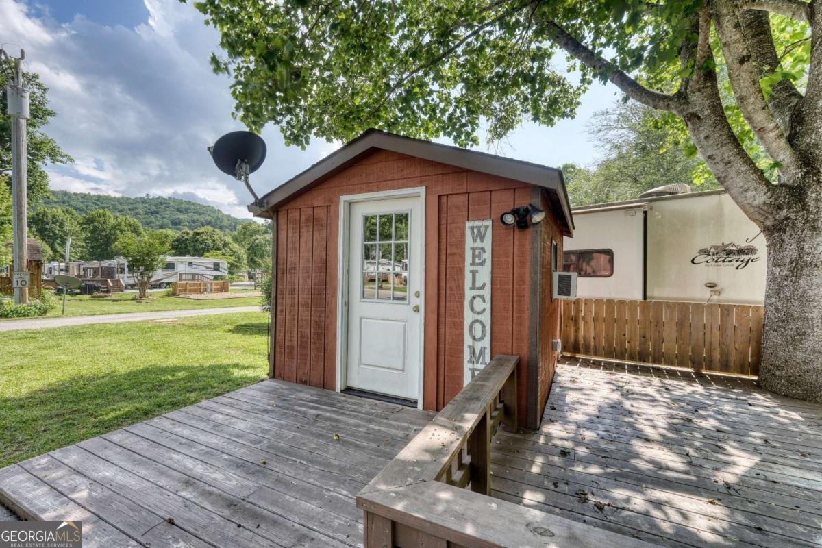 28 Destination Drive Blairsville - 30