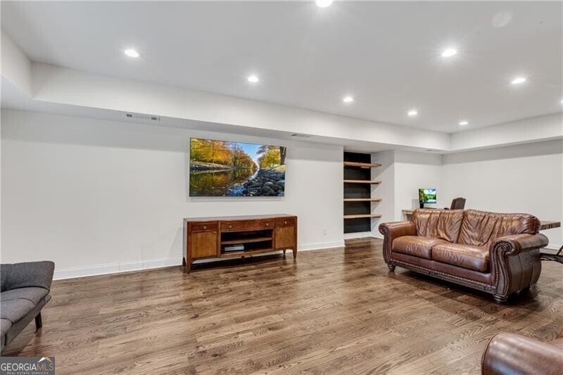 5301 Regency Lake Court Sugar Hill - 43